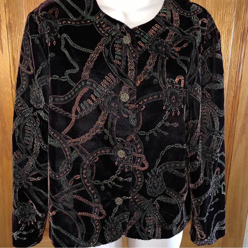 Alia Ladies Short Jacket
